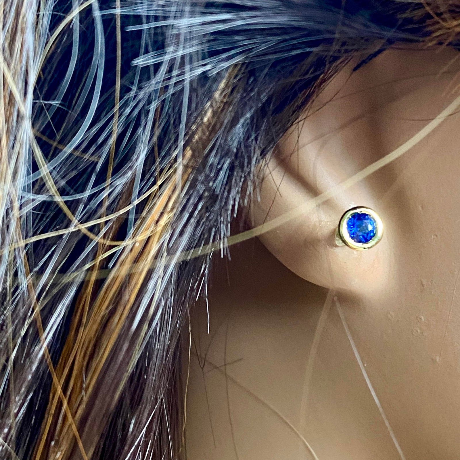 14 Karat Yellow Matched Round Sapphire 0.40 Carat 0.15 Inch Stud Earrings - 2 Pieces - 5