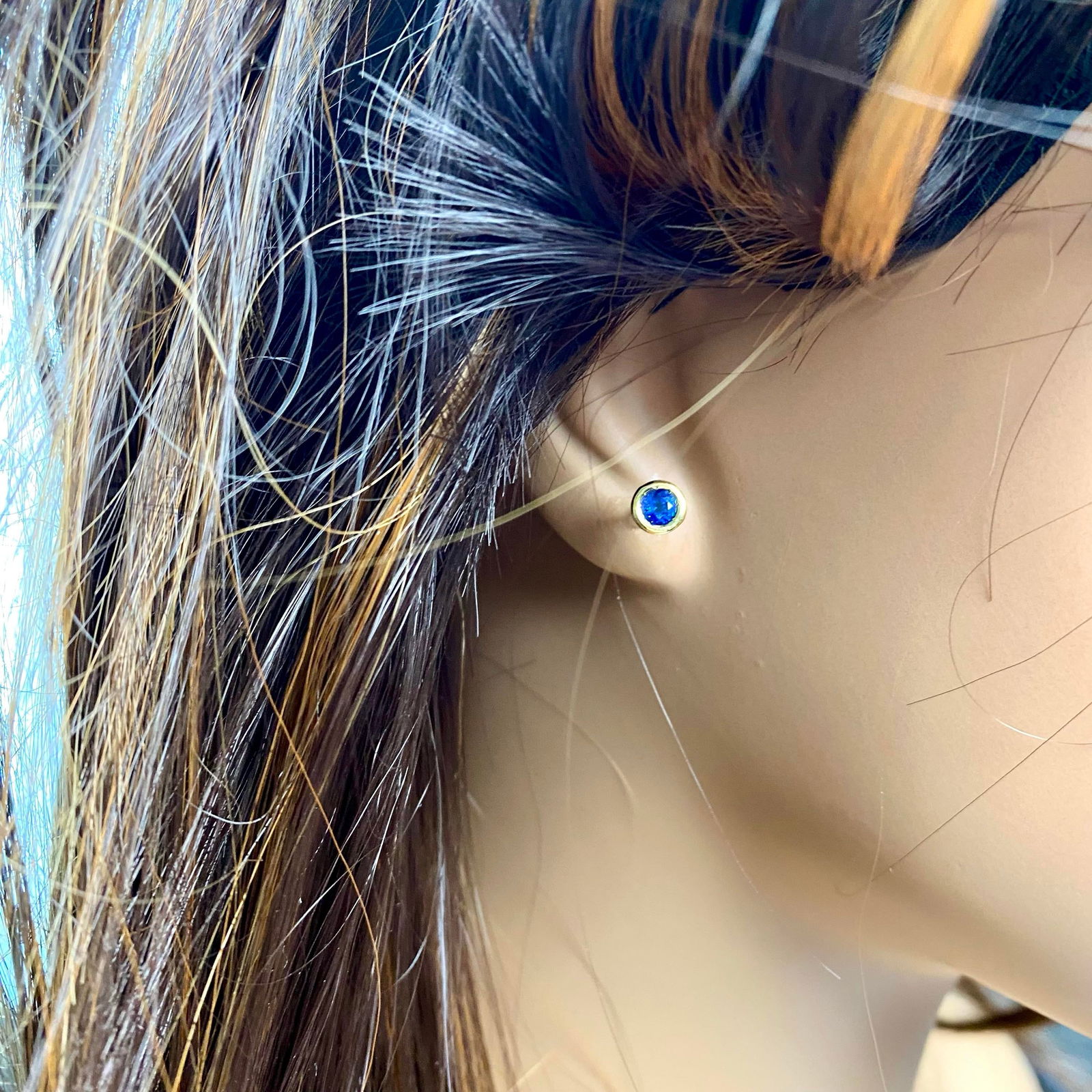 14 Karat Yellow Matched Round Sapphire 0.40 Carat 0.15 Inch Stud Earrings - 2 Pieces - 7