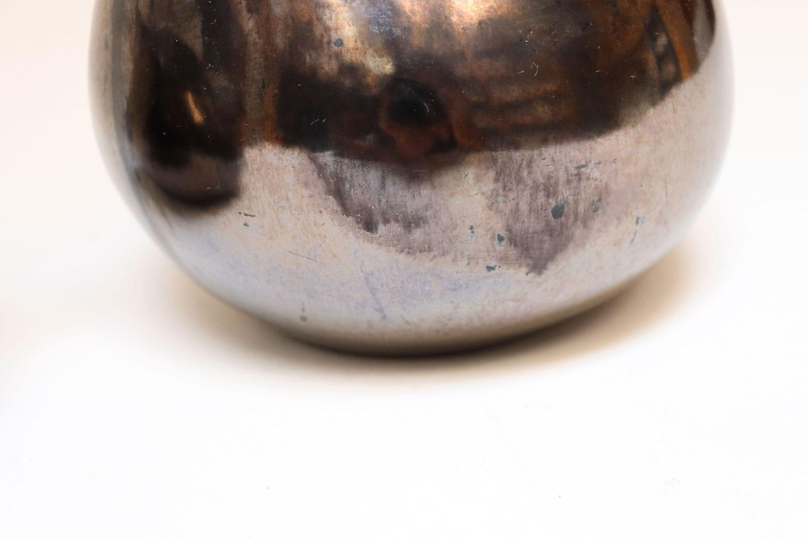 Set of Two Vintage Eva Zeisel Ceramic "Town and Country" Pitchers for Red Wing - 8