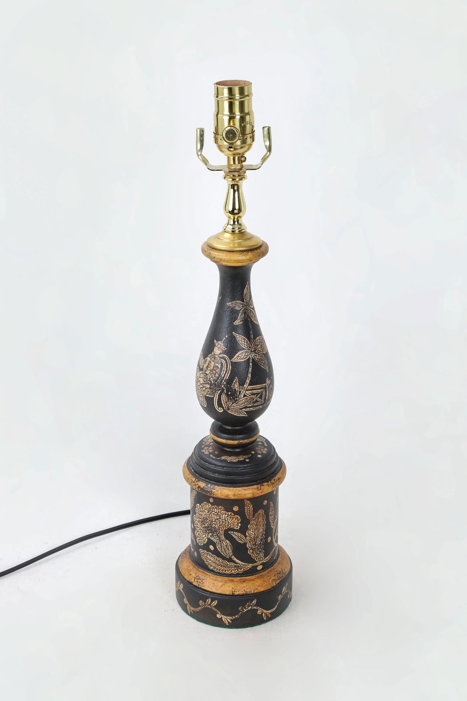 Vintage Black and Gold Chinoiserie Hand Painted Lamp - 3