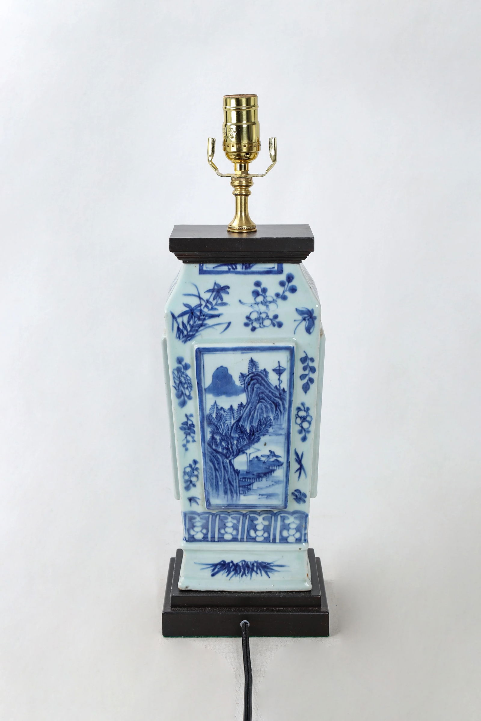 Vintage Qing Dynasty Blue and White Porcelain Square Vase Lamp - 7