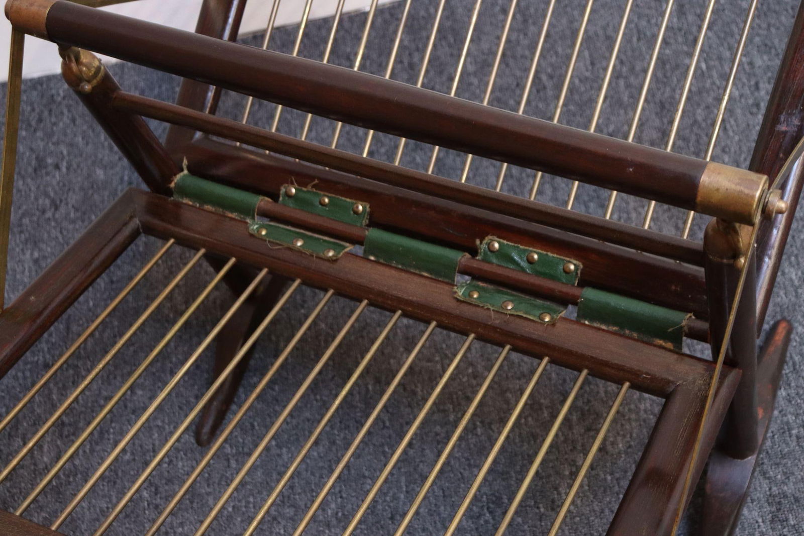 Vintage Italian Mahogany and Brass Collapsible Magazine Rack by Cesare Lacca - 8