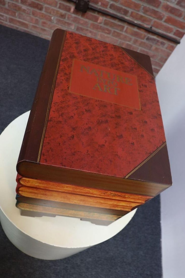 Vintage Trompe l'Oeil Faux Stacked Books Chest / Decorative Box by Don Andres - 6