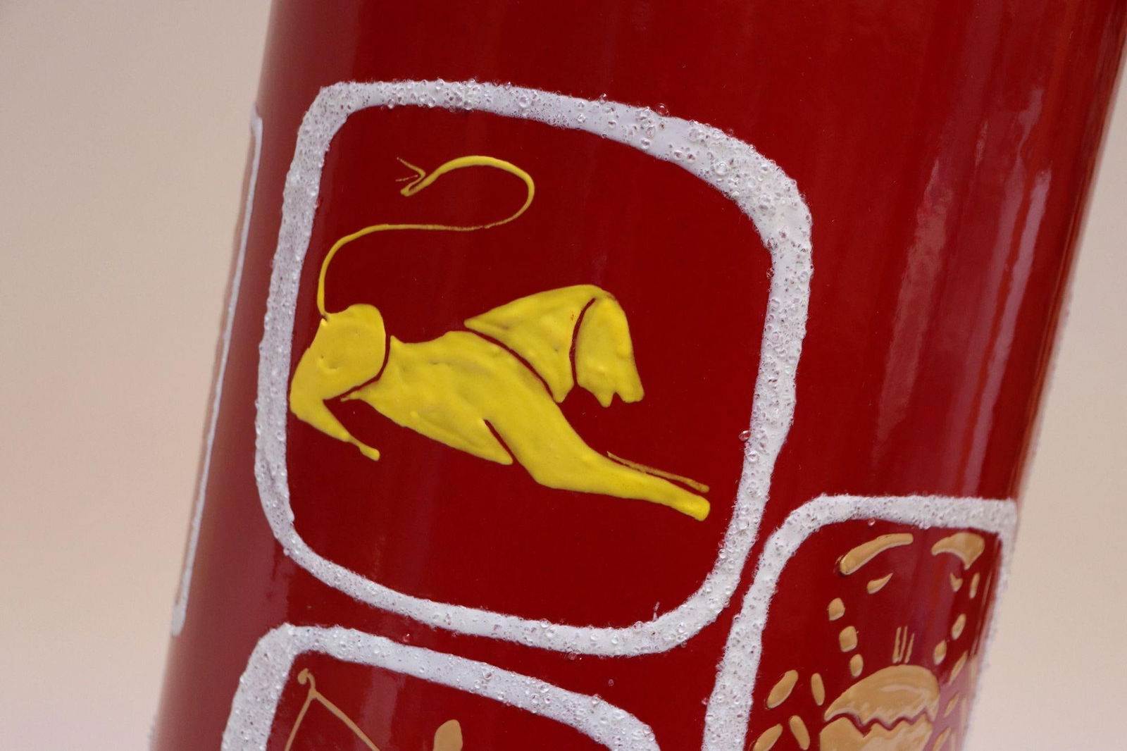 Italian Modernist "Zodiac" Red Umbrella Stand in Enamel and Brass by Siva - 11