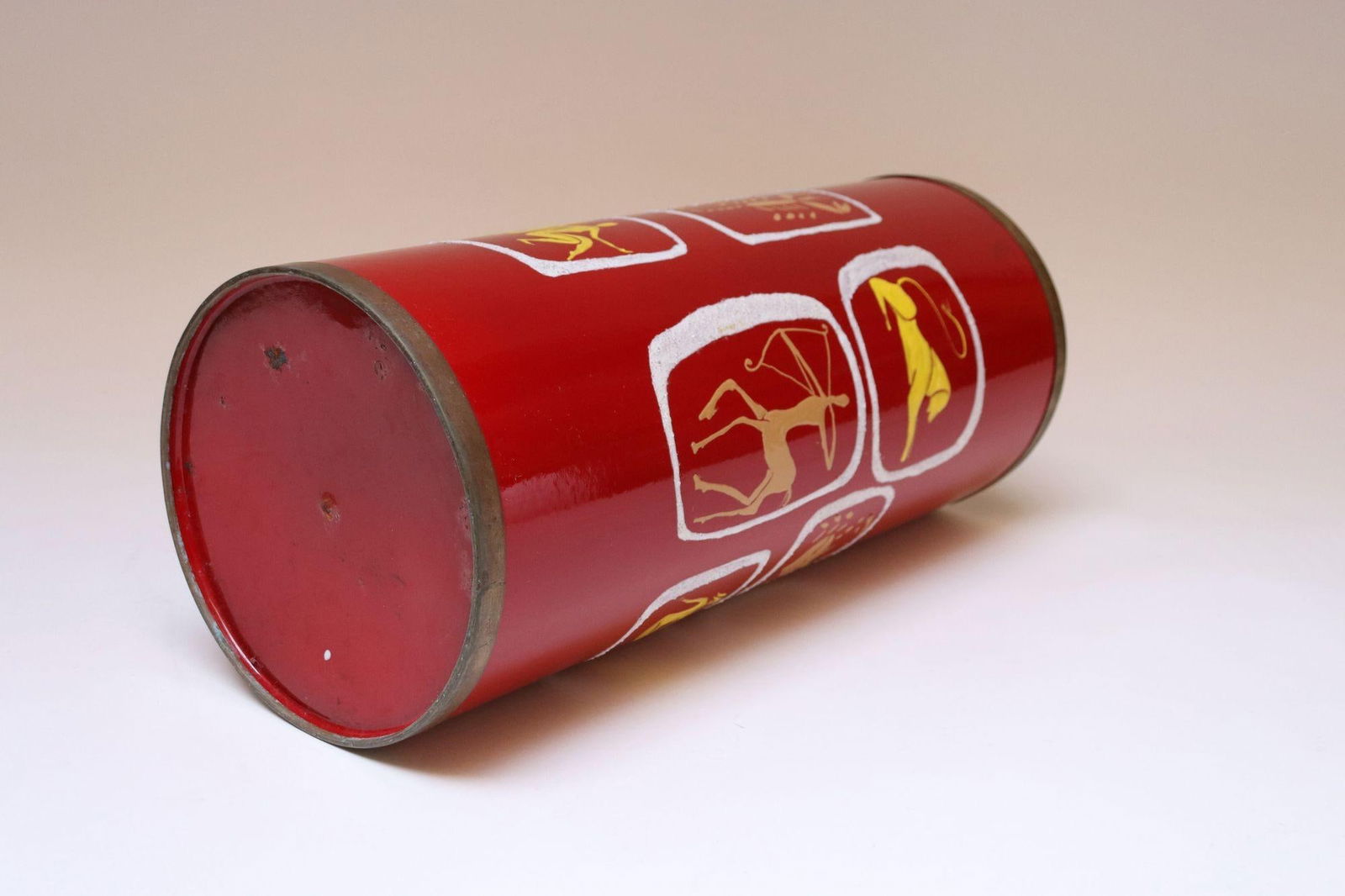 Italian Modernist "Zodiac" Red Umbrella Stand in Enamel and Brass by Siva - 3
