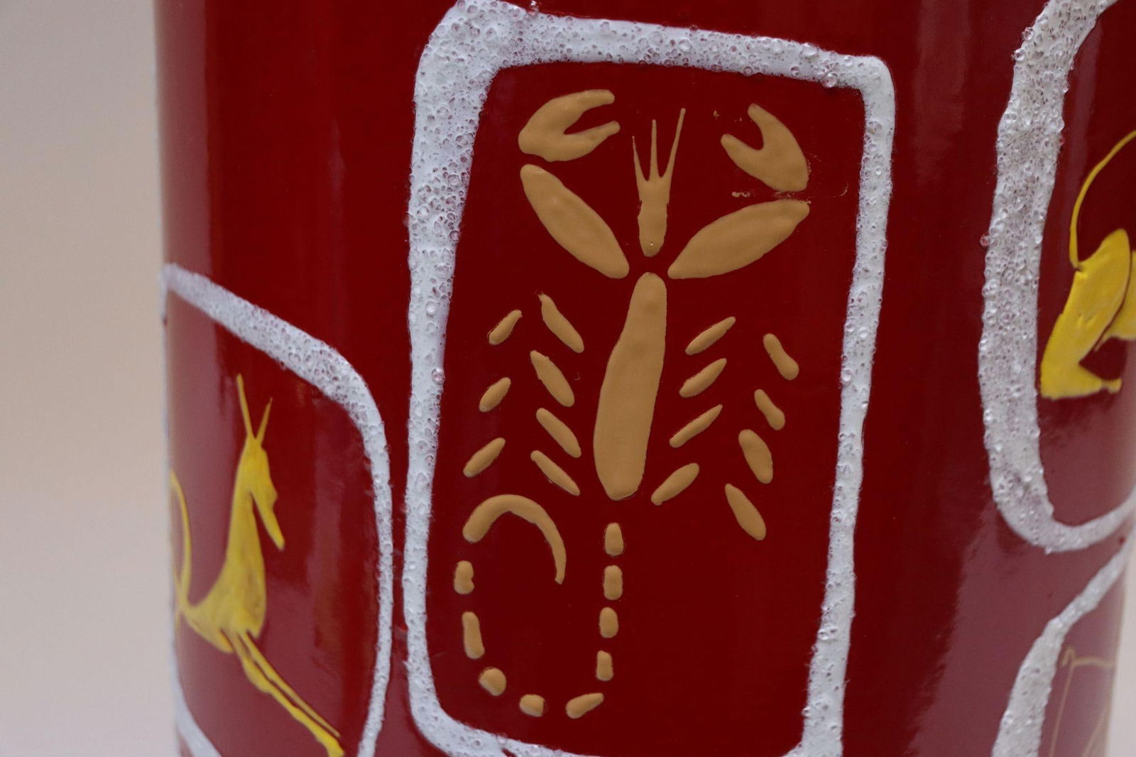 Italian Modernist "Zodiac" Red Umbrella Stand in Enamel and Brass by Siva - 8