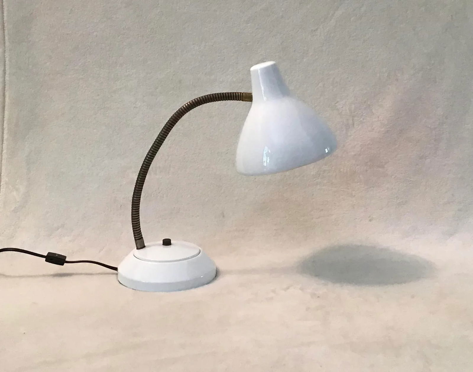 1950s Mid-Century Industrial White Metal Desk Lamp - 13