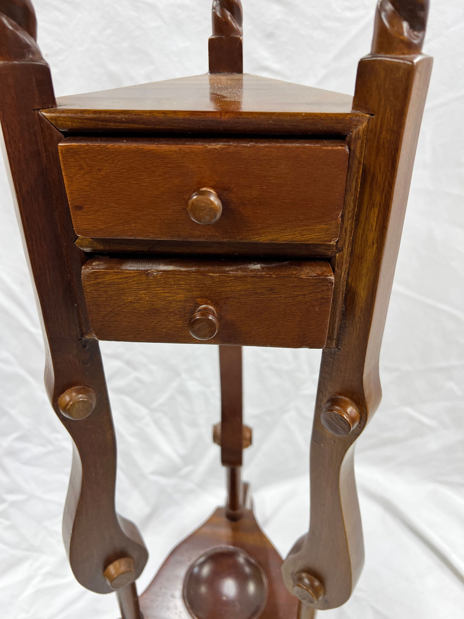 Vintage Barley Twist Mahogany Wig, Pedestal, Plant Stand - 3