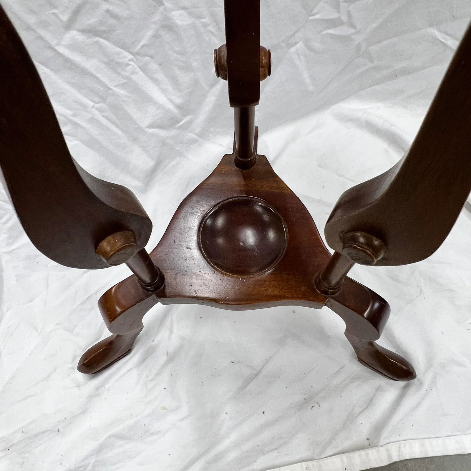 Vintage Barley Twist Mahogany Wig, Pedestal, Plant Stand - 5