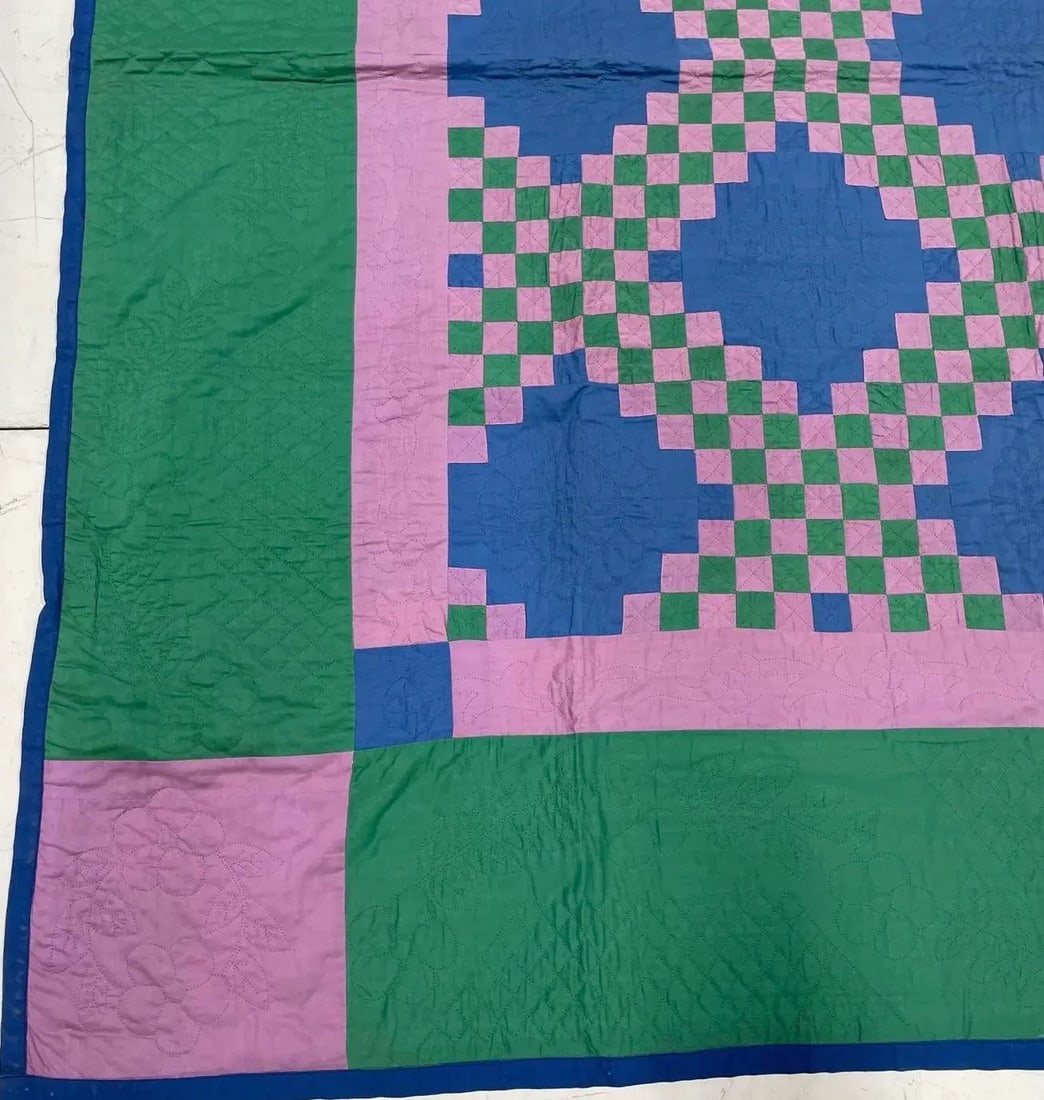 1940s Vintage American Triple Irish Chain Quilt - 5