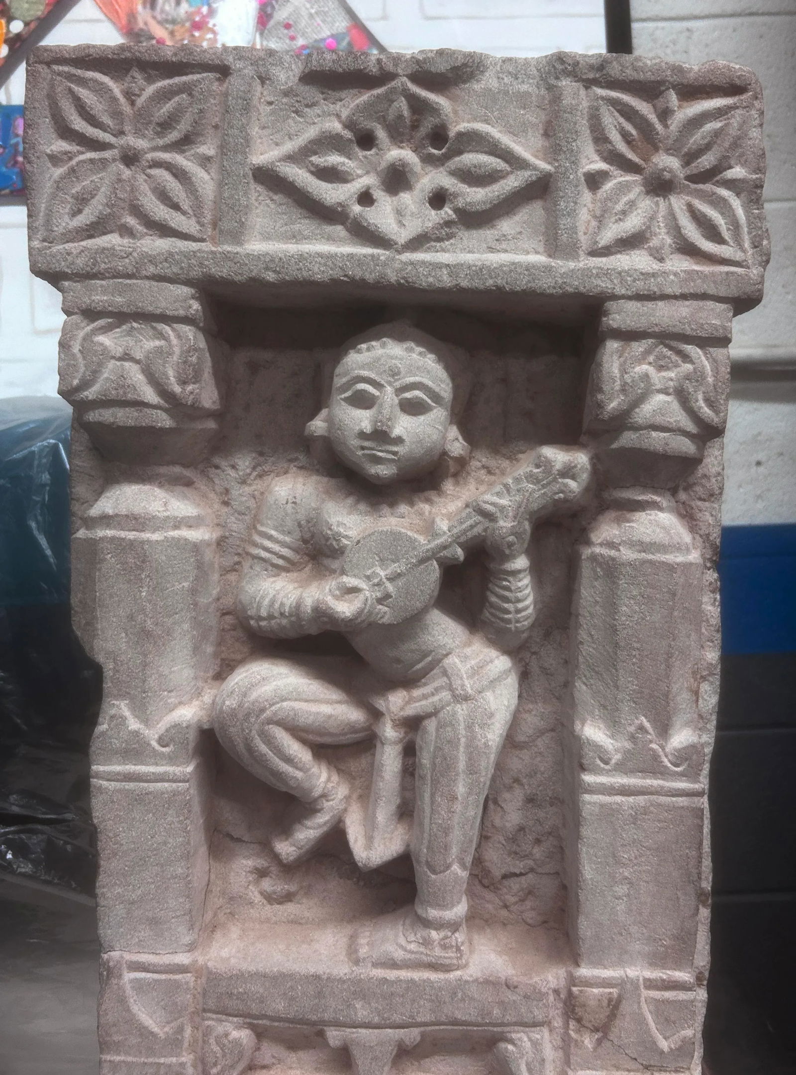 Late 19th Century Indian Tall Carved Sandstone Dancing Hindu Goddess Musician Relief Stele - 7