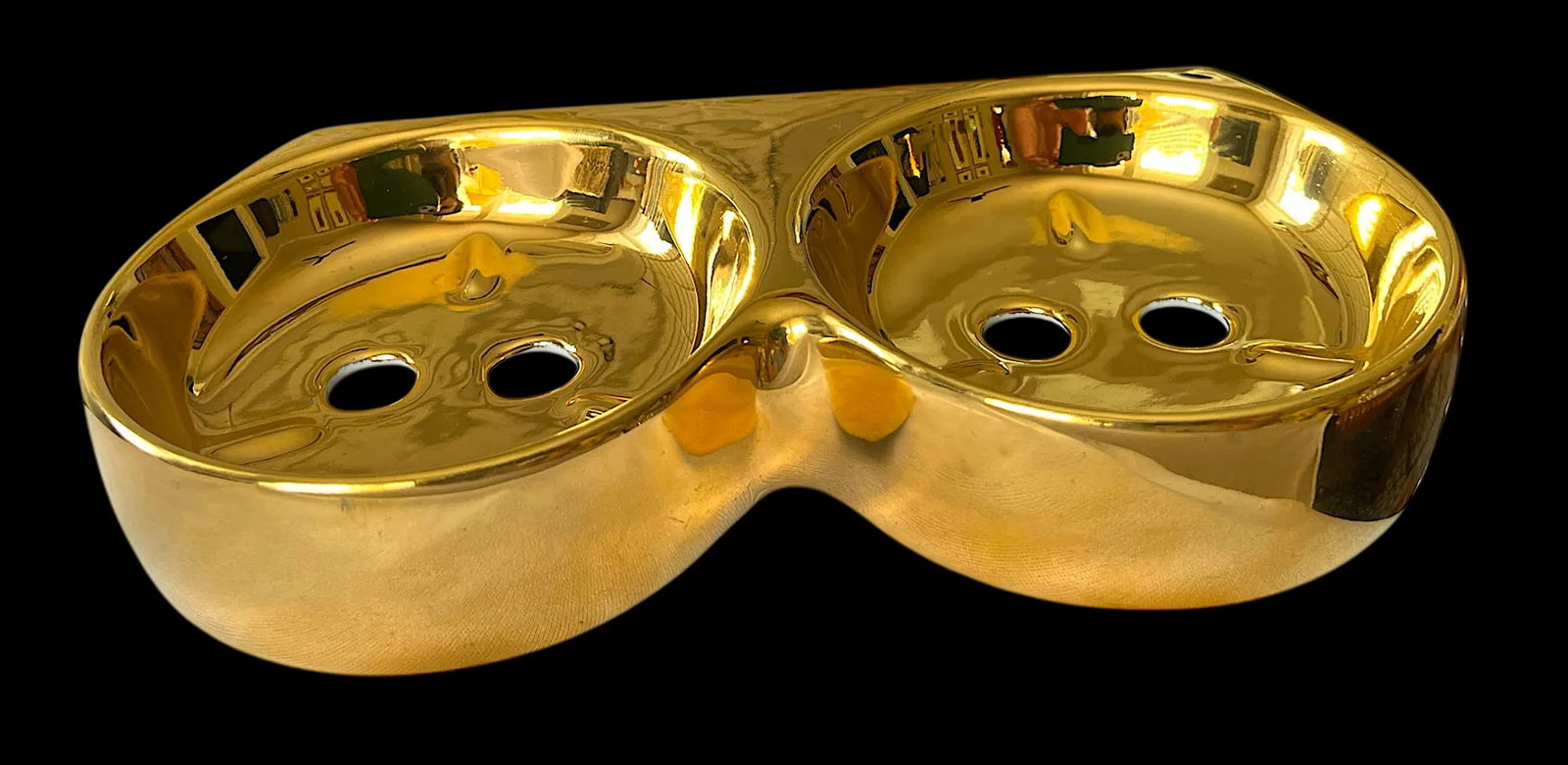 1980s Bavarian Porcelain Gold Metallic Wall Mounted Soap Dish and Toothbrush Holder Set of Two - 3