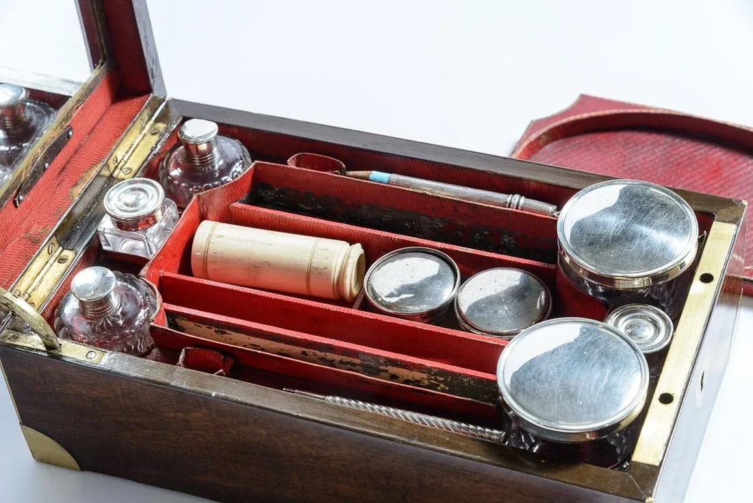 Military Officer's Fitted Campaign Box - 5