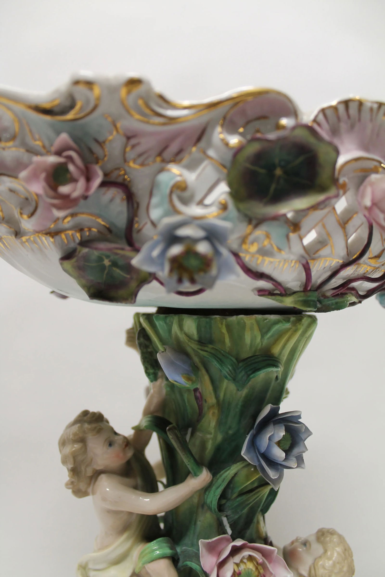 19th Century German Porcelain Figural Centerpiece / Compote - 11