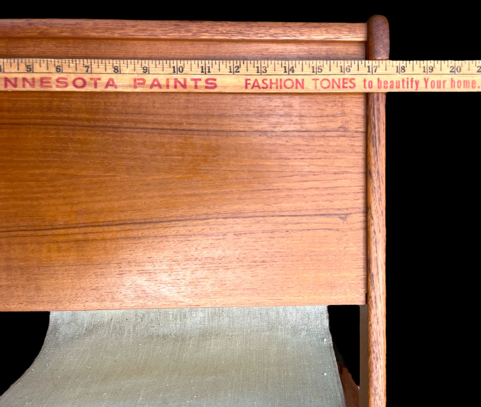 1970s Mid Century Danish Modern Side Table With Magazine Rack by BRDR Furbo of Denmark - 10