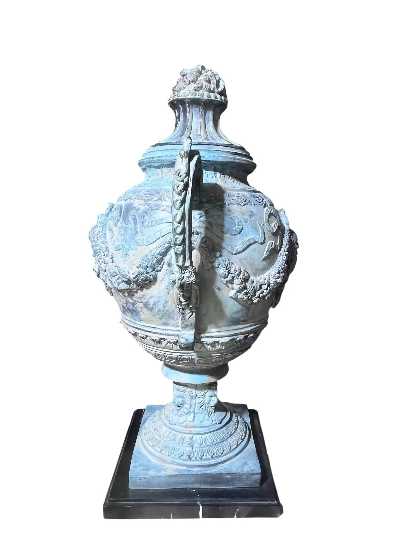 1980s Continental Neoclassical Figured Bronze Urn With Marble Base - 7