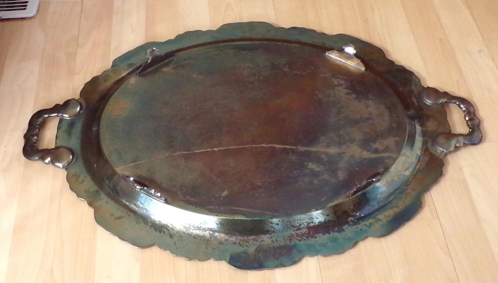Mid 20th Century Four-Footed Silver Plated Oval Tray with Handles by Poole - 4