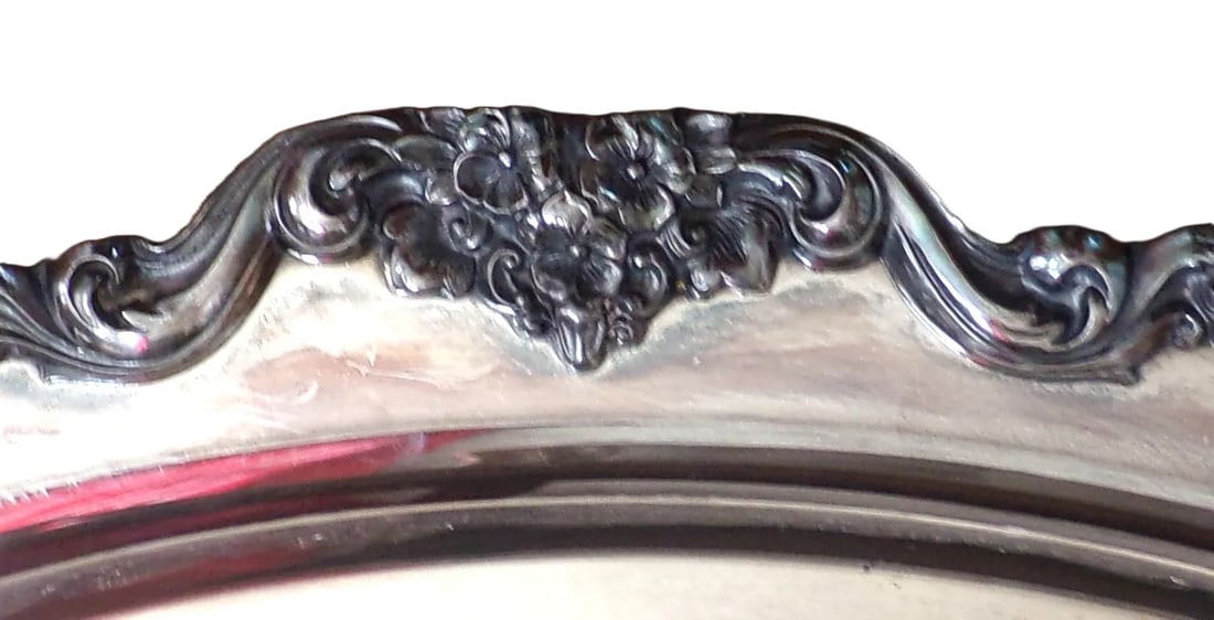 Mid 20th Century Four-Footed Silver Plated Oval Tray with Handles by Poole - 8