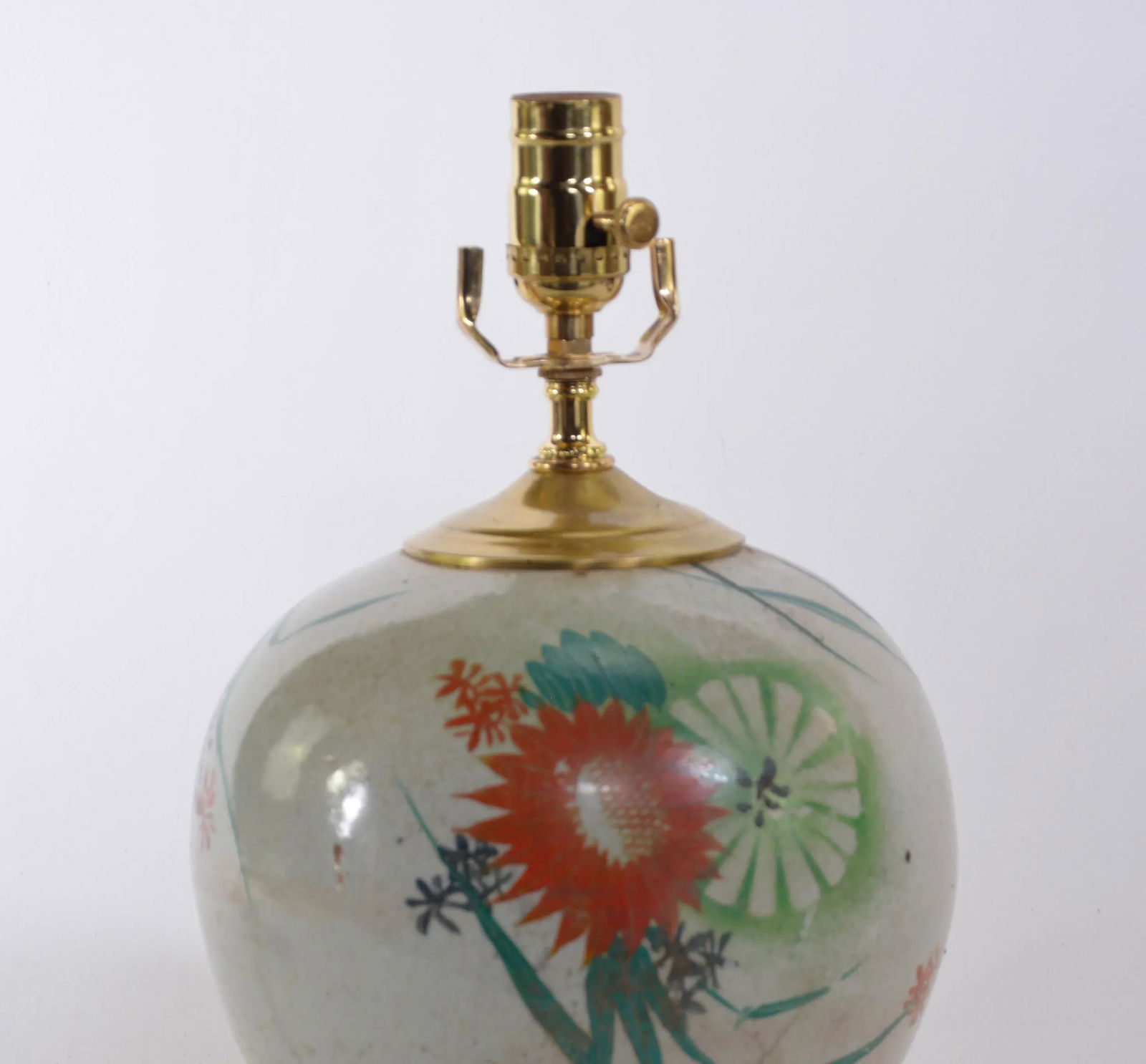 Early 20th Century Chinese Famille Rose Table Lamp - 4