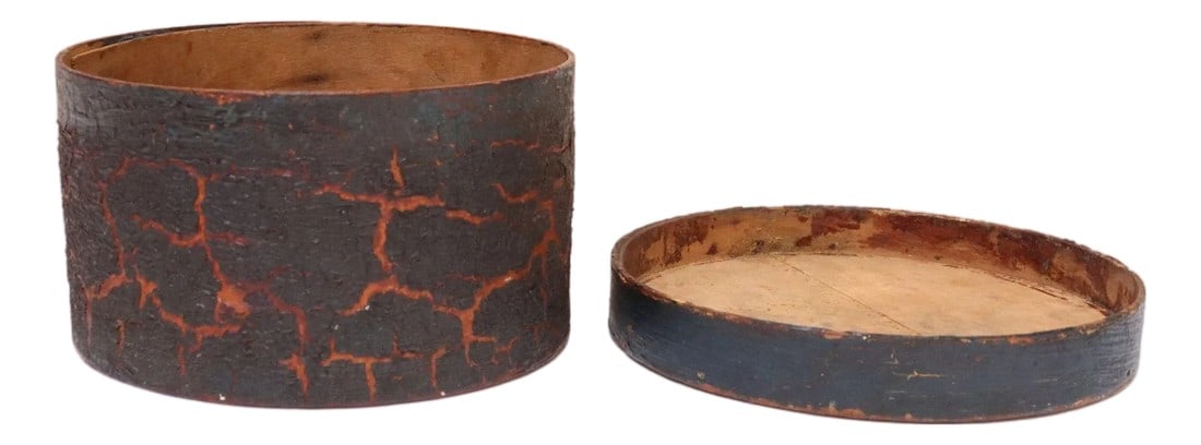 19th Century New England Bentwood Green Pantry Box With Crackled Texture: Lidded pantry box with original deep aqua-green painted surfaces - further darkened by natural patina that it appears almost black (New England, USA, 19th Century). Steamed and bentwood sides are secu