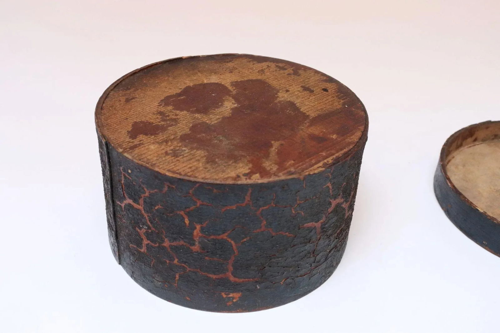 19th Century New England Bentwood Green Pantry Box With Crackled Texture - 4