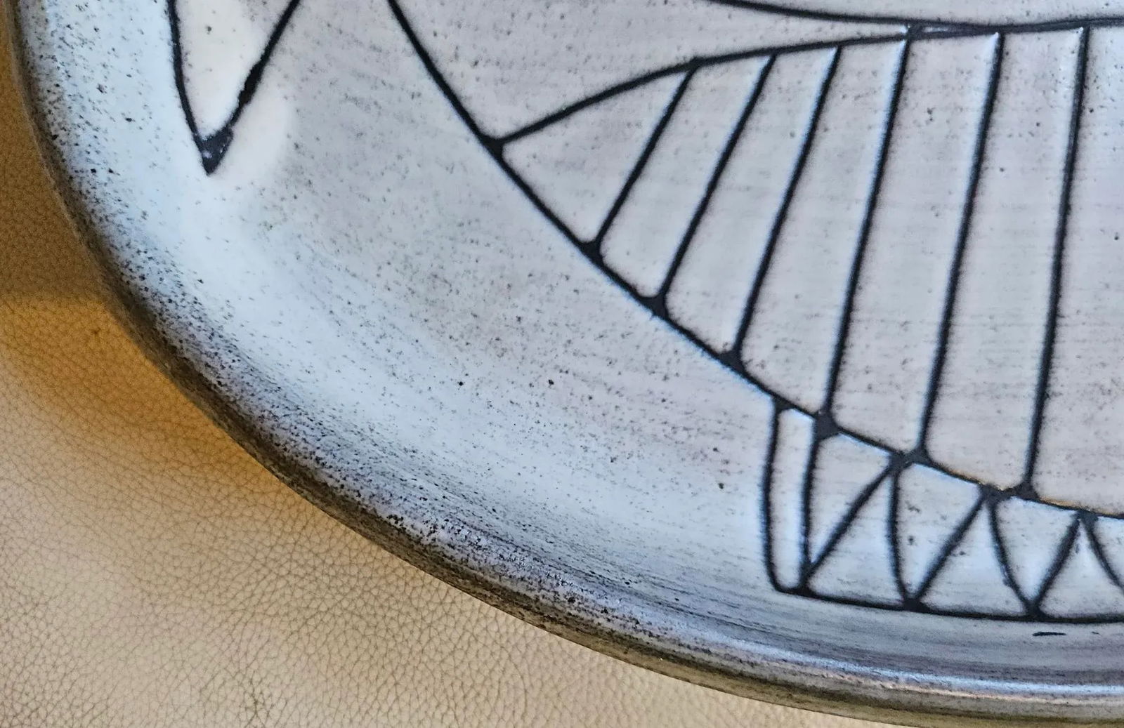 Mid-Century Modern Jacques Pouchain Large Oval Platter With Stylized Fish Motif - 5