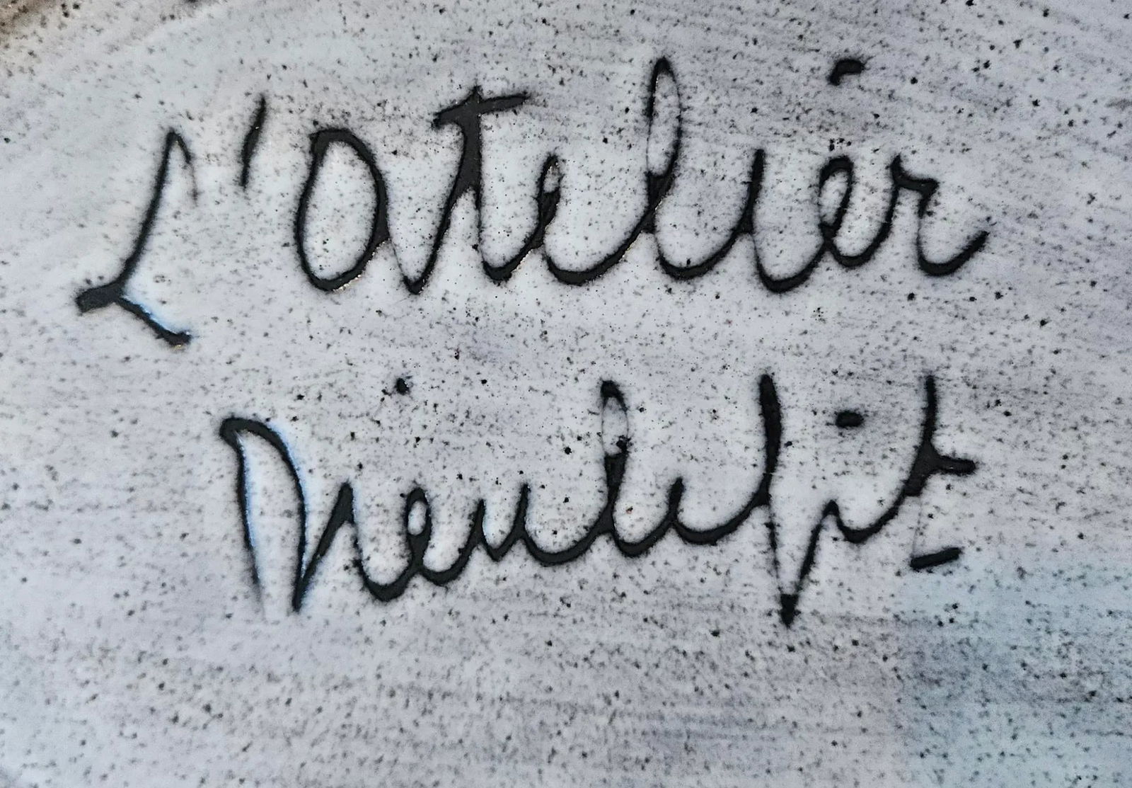 Mid-Century Modern Jacques Pouchain Large Oval Platter With Stylized Fish Motif - 7