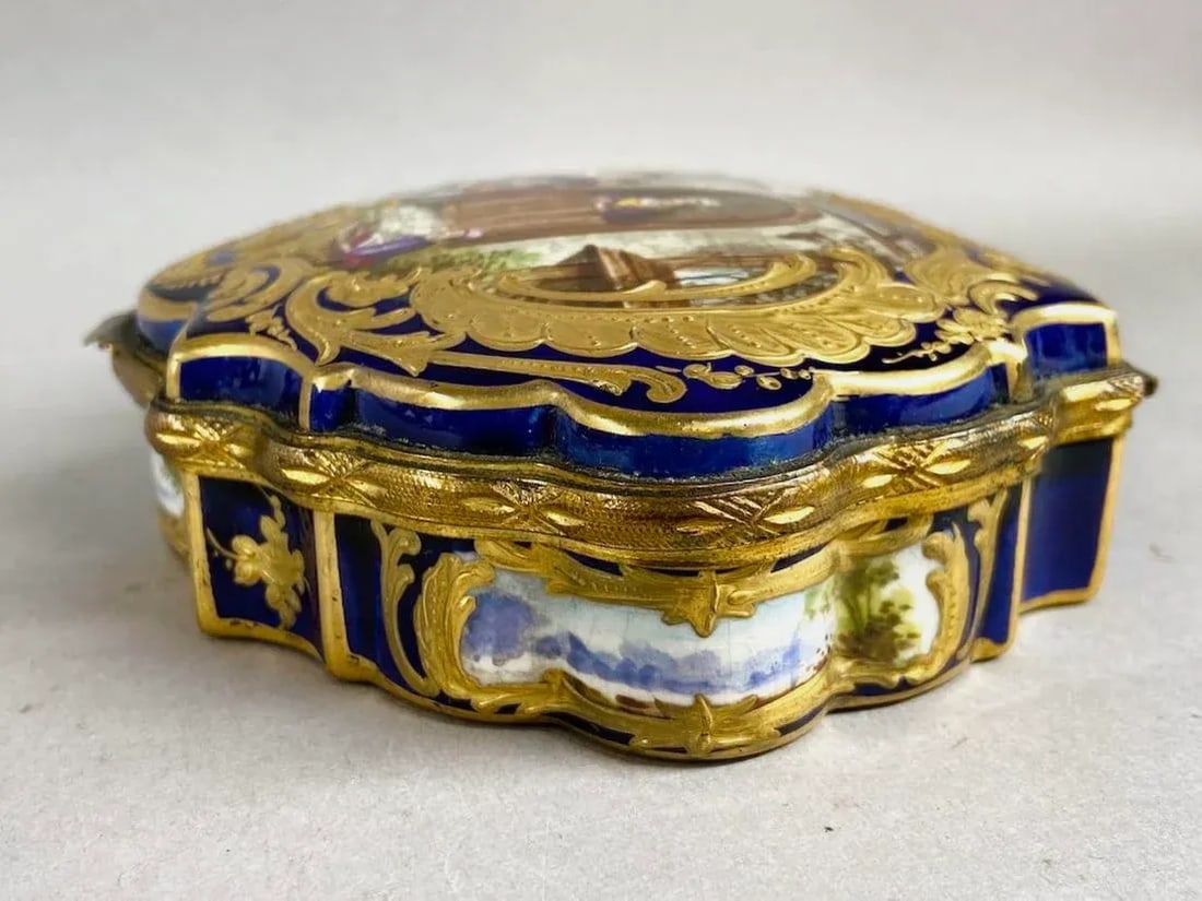 19thC French Sevres Royal Blue Gold Porcelain Box - 15