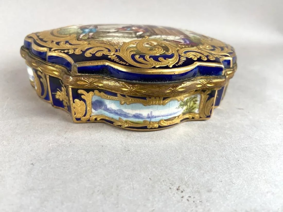 19thC French Sevres Royal Blue Gold Porcelain Box - 4