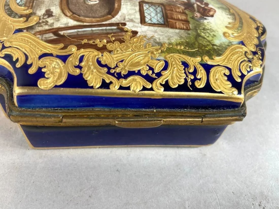 19thC French Sevres Royal Blue Gold Porcelain Box - 6