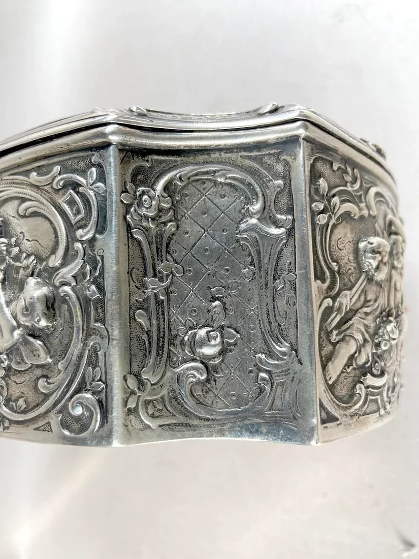 Late 19th C German Rococo Silver Repousse Trinket Box - 2