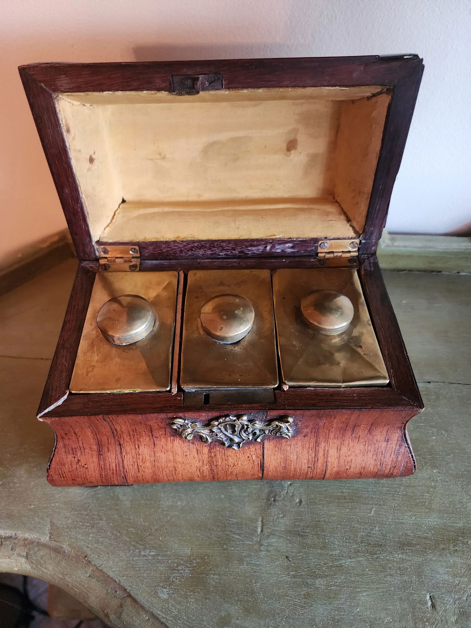 18th Century Dutch Tea Caddy - 2