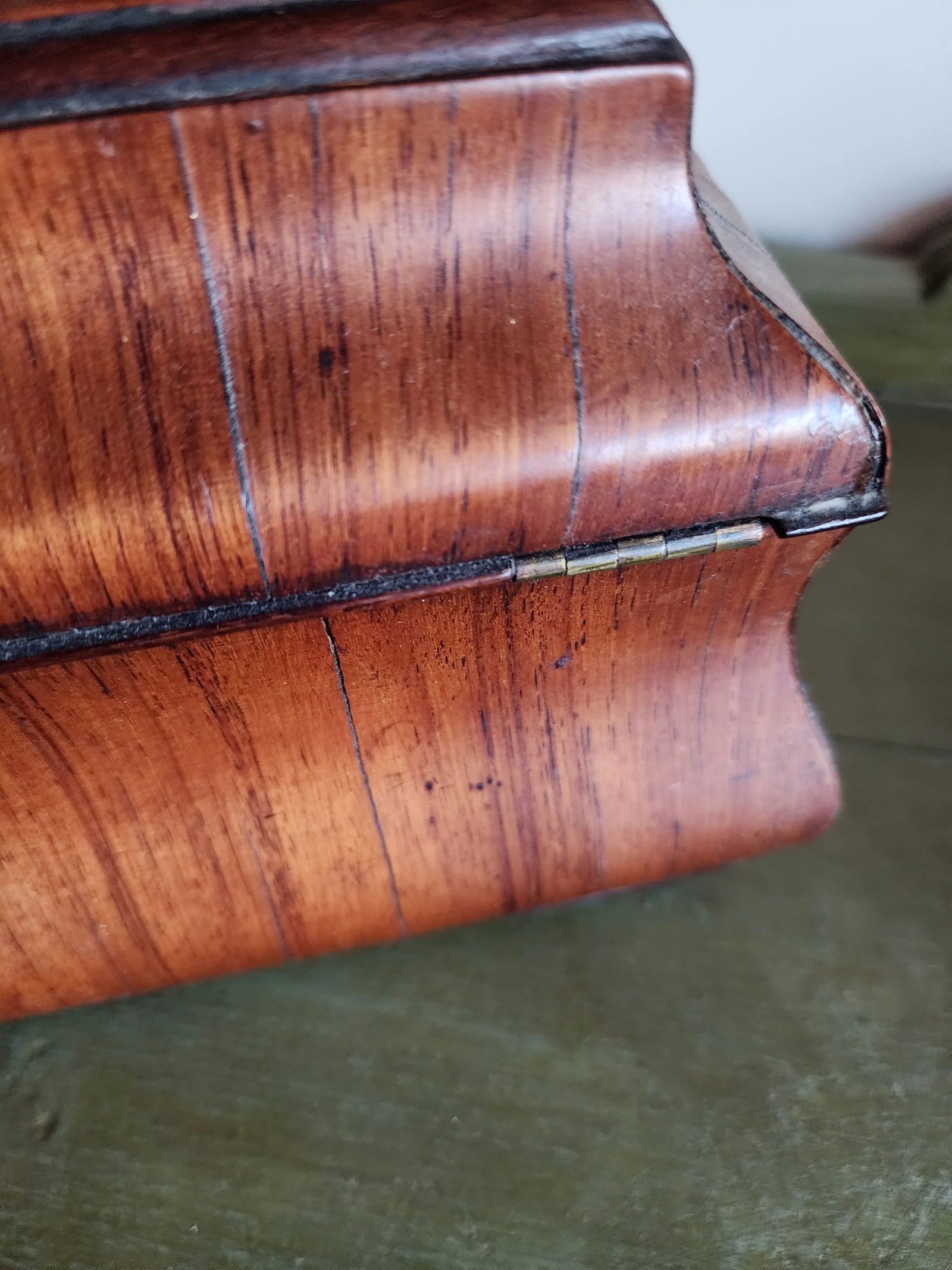 18th Century Dutch Tea Caddy - 7