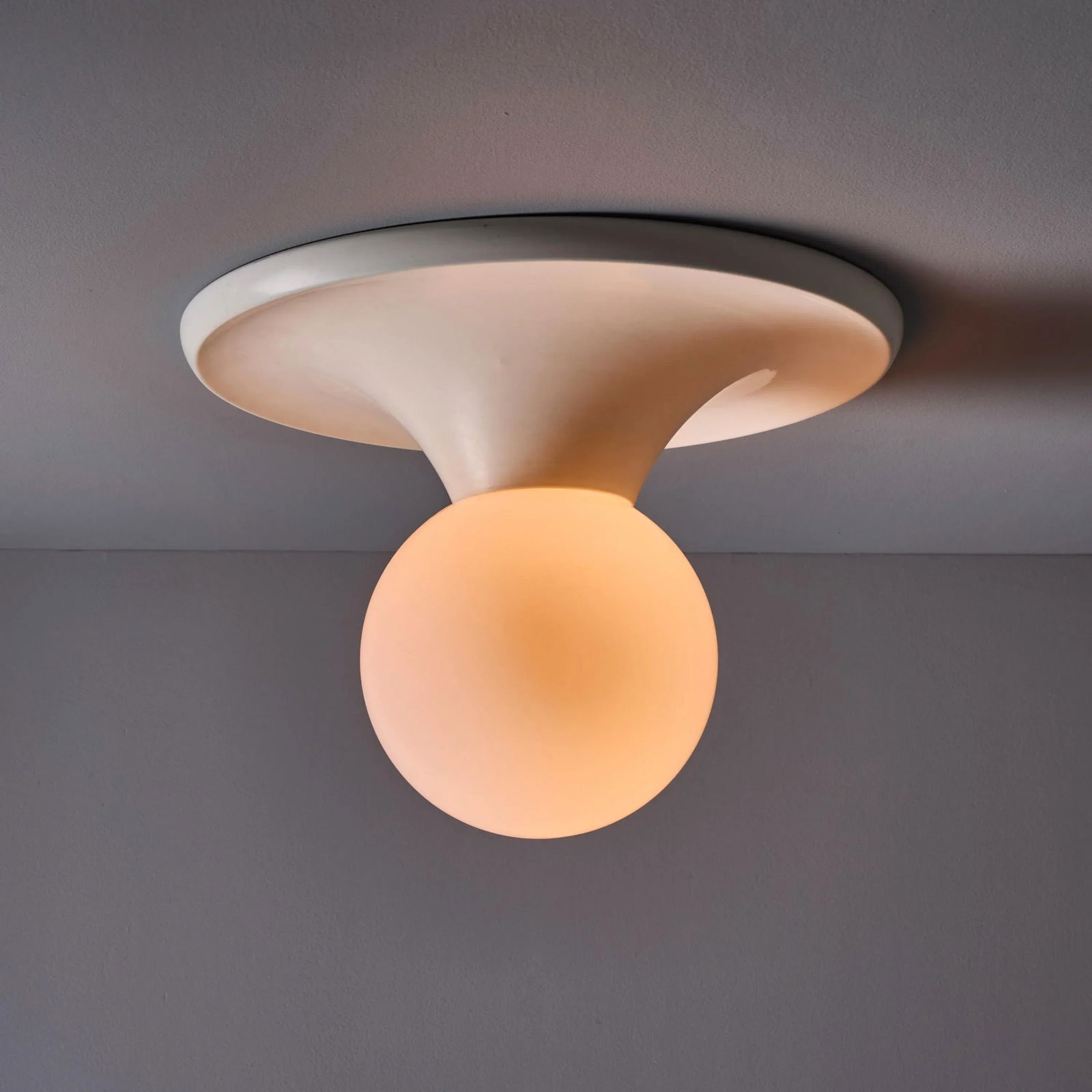 1960s Flos Achille & Pier Giacomo Castiglioni White 'Light Ball' Ceiling Lamp - 5