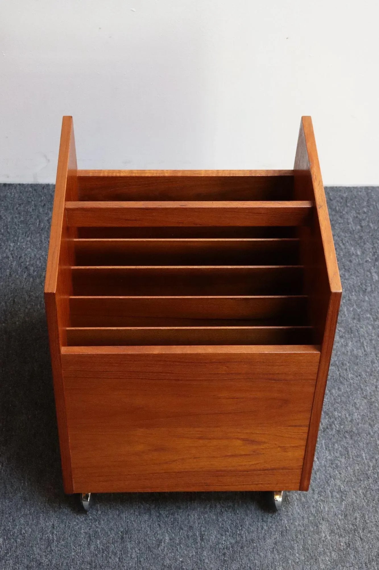 Norwegian Modern Magazine Rack on Casters by Rolf Hesland for Bruksbo in Teak - 6