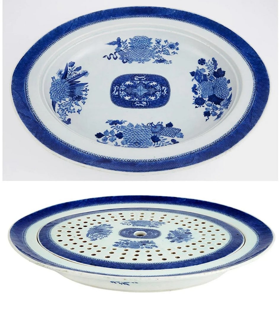 Late 18th-Early 19th Century Chinese Export Blue Fitzhugh Porcelain Blue Fitzhugh Oval Platter and M (1 of 5)