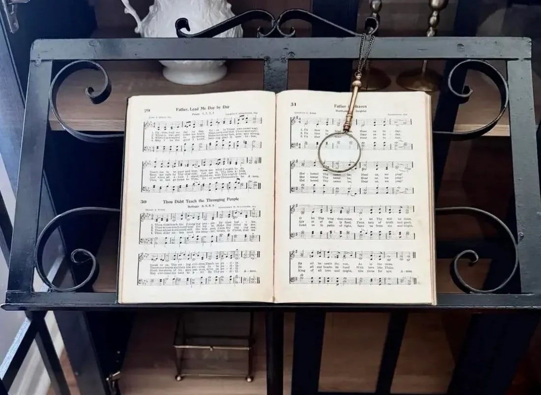 Mid-Century Hand-Forged Wrought Iron Music Stand With Scrollwork - 2