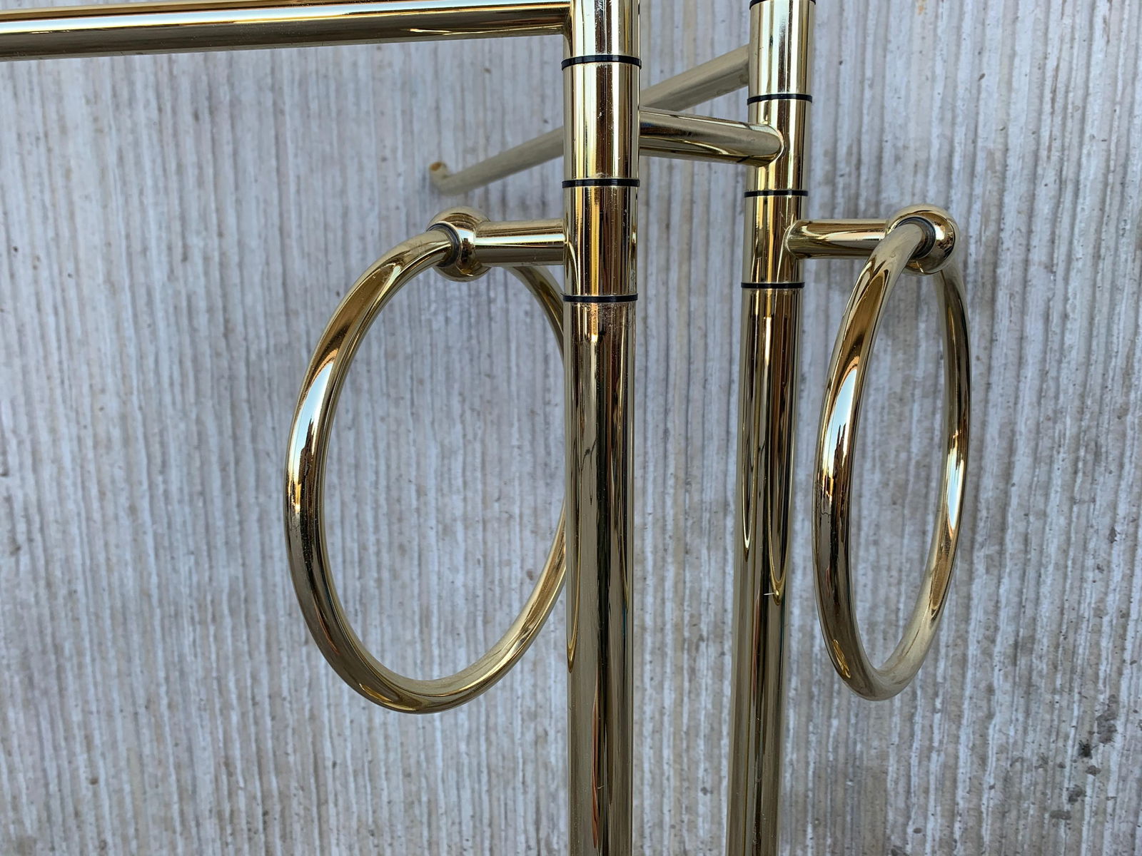 Mid Century Modern Italian Brass Coat Stand With Round Base, Italy, 1970s - 5