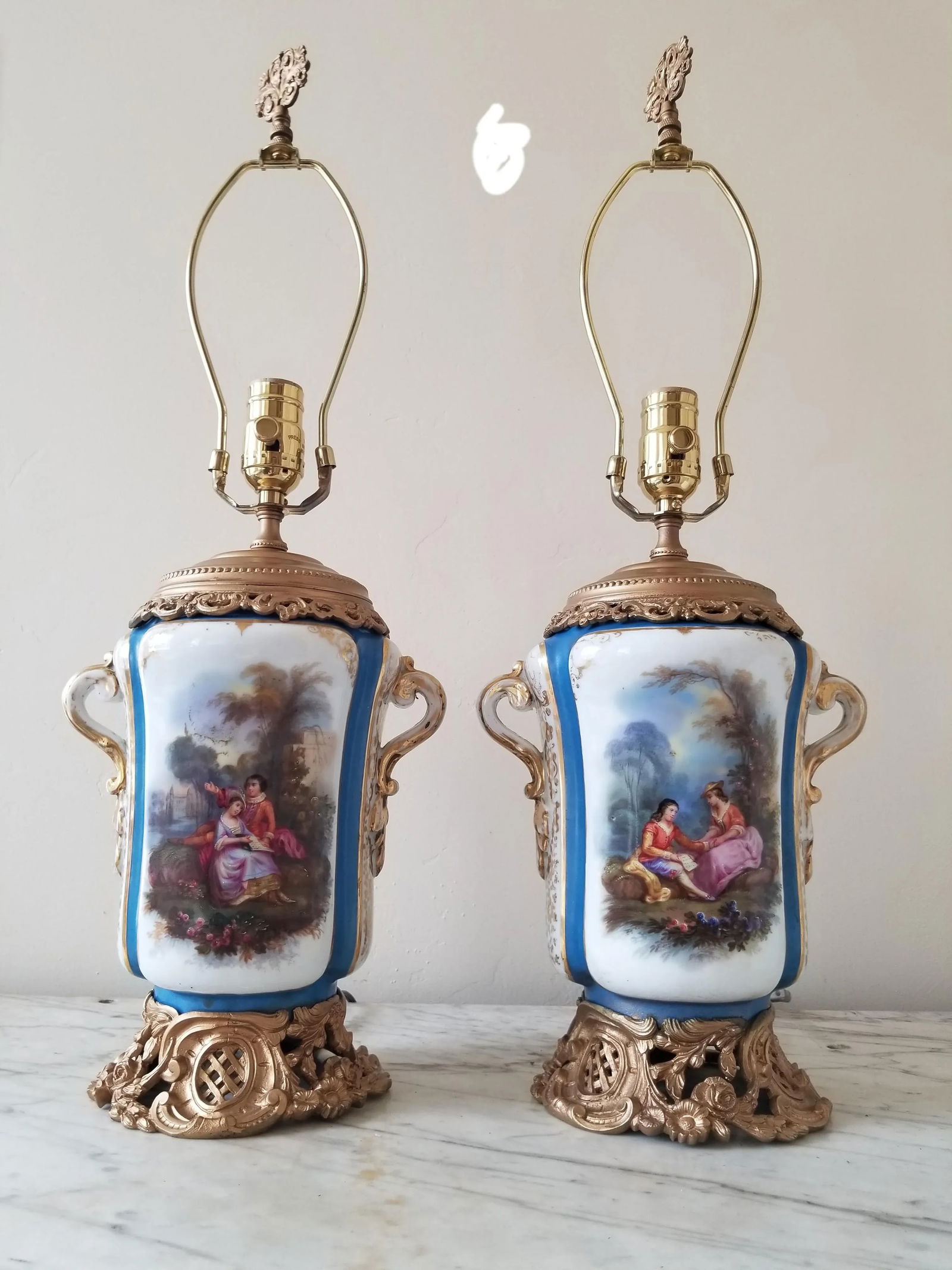 Antique Paris Porcelain Lamps - 10
