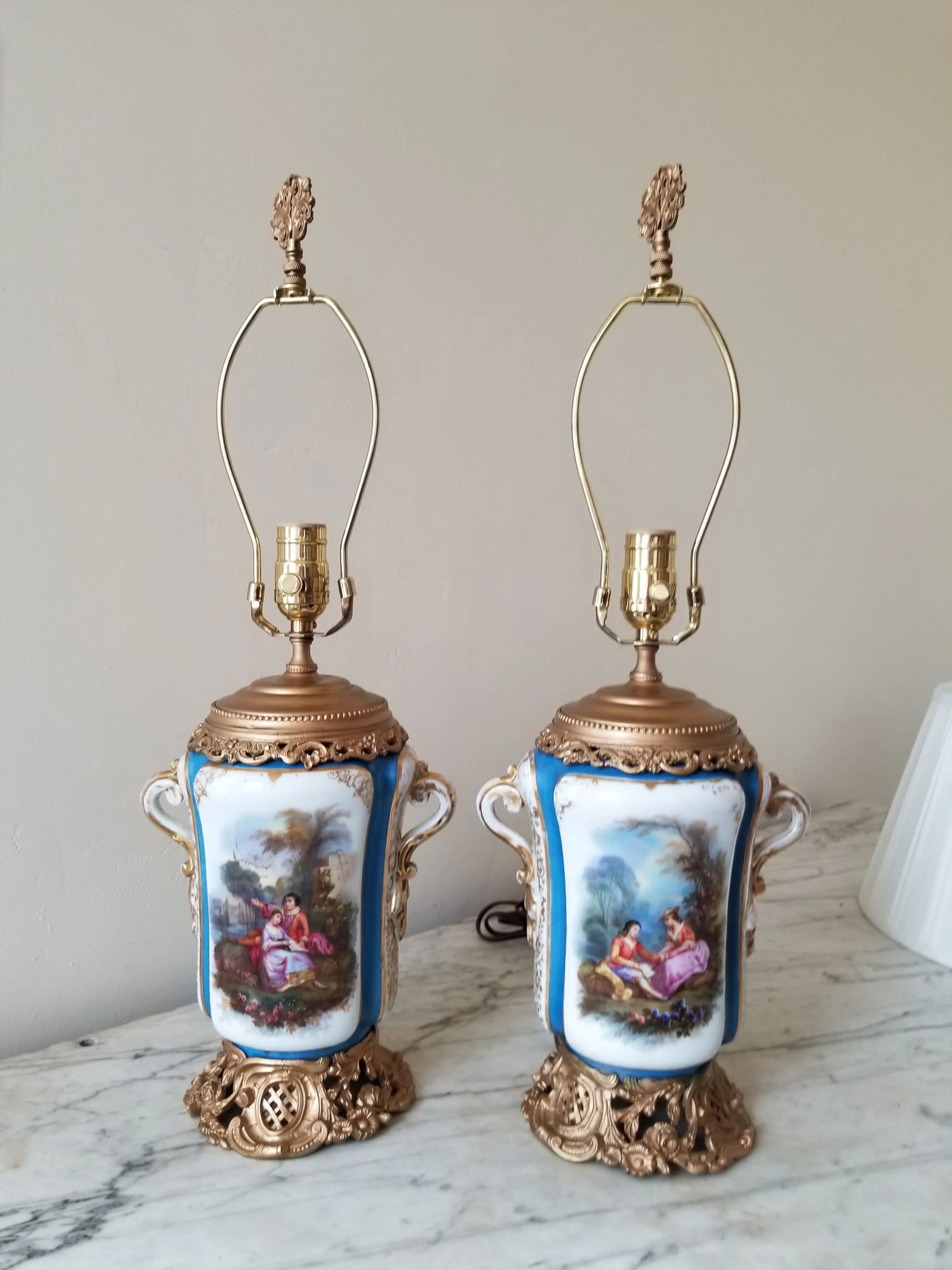 Antique Paris Porcelain Lamps - 3