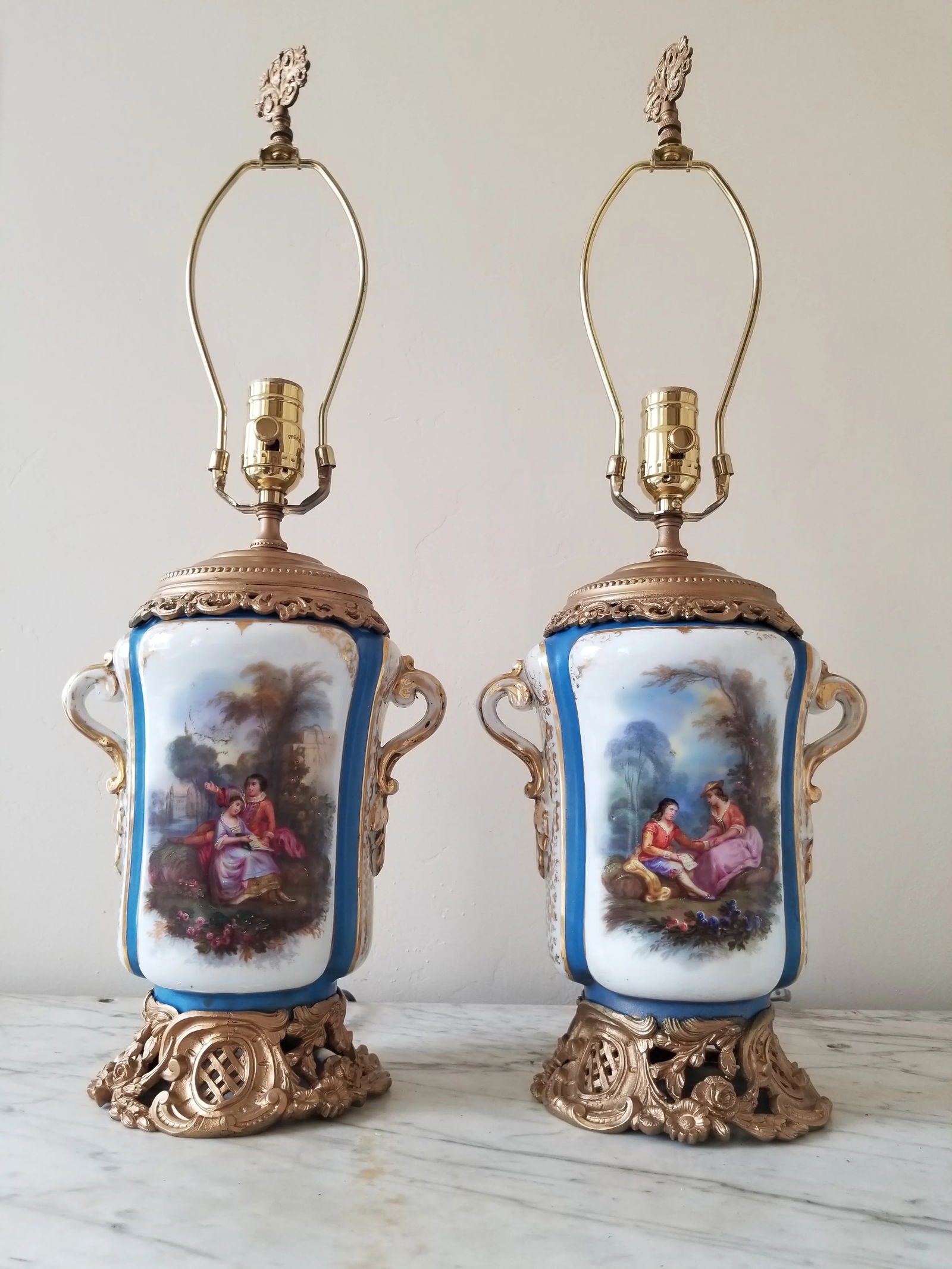 Antique Paris Porcelain Lamps - 4