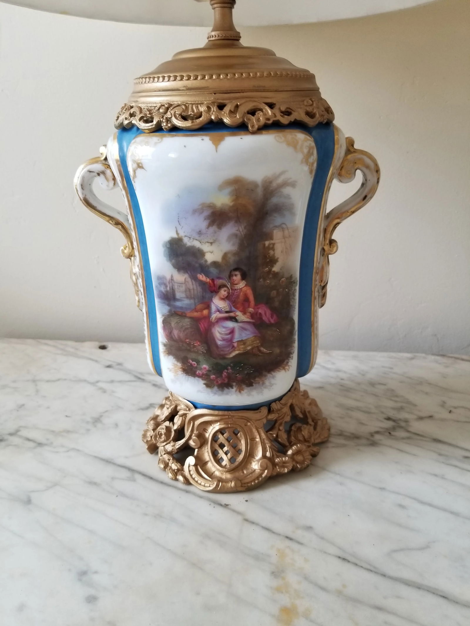 Antique Paris Porcelain Lamps - 9