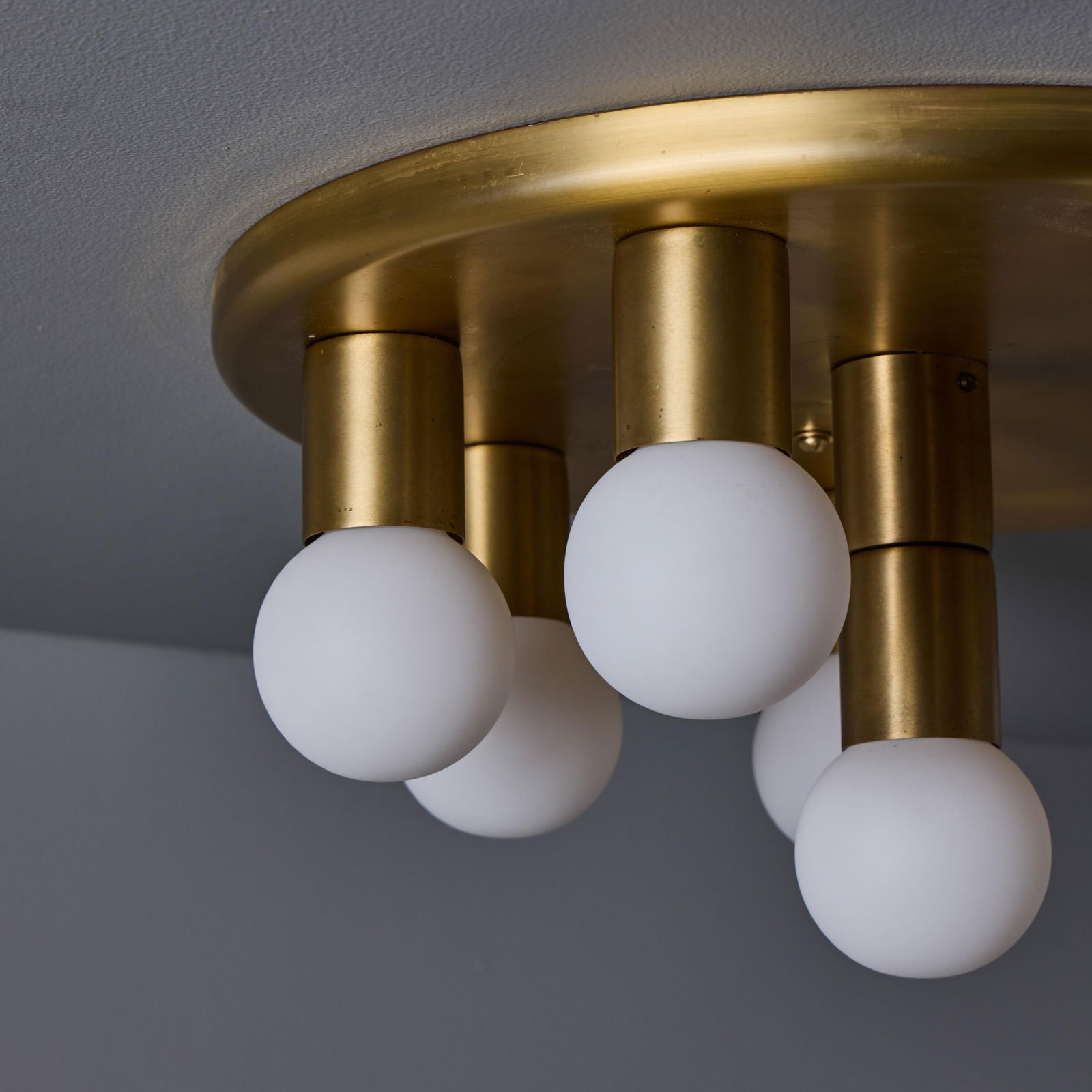 1970s Brass 8-Bulb Flush Mount Attributed to Gaetano Sciolari - 10