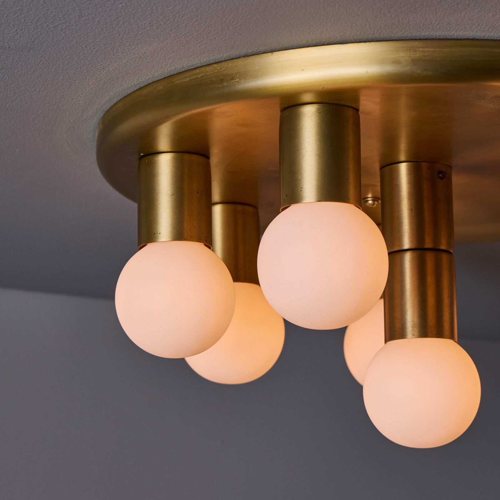 1970s Brass 8-Bulb Flush Mount Attributed to Gaetano Sciolari - 4