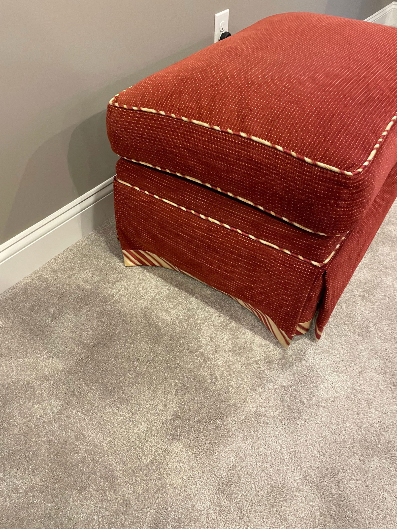 Southwood Arm Chair and Ottoman - 11