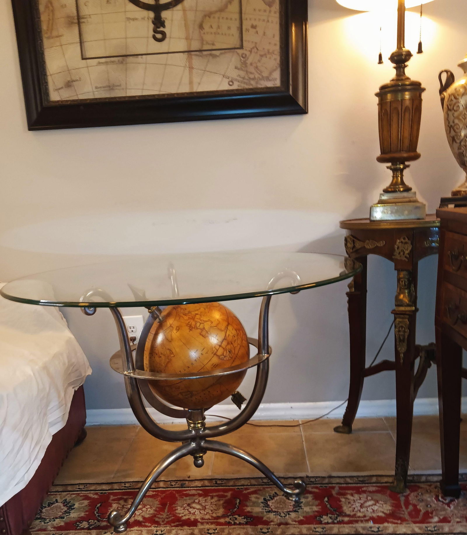 Vintage Italian Globe Glass Coffee Table - 4