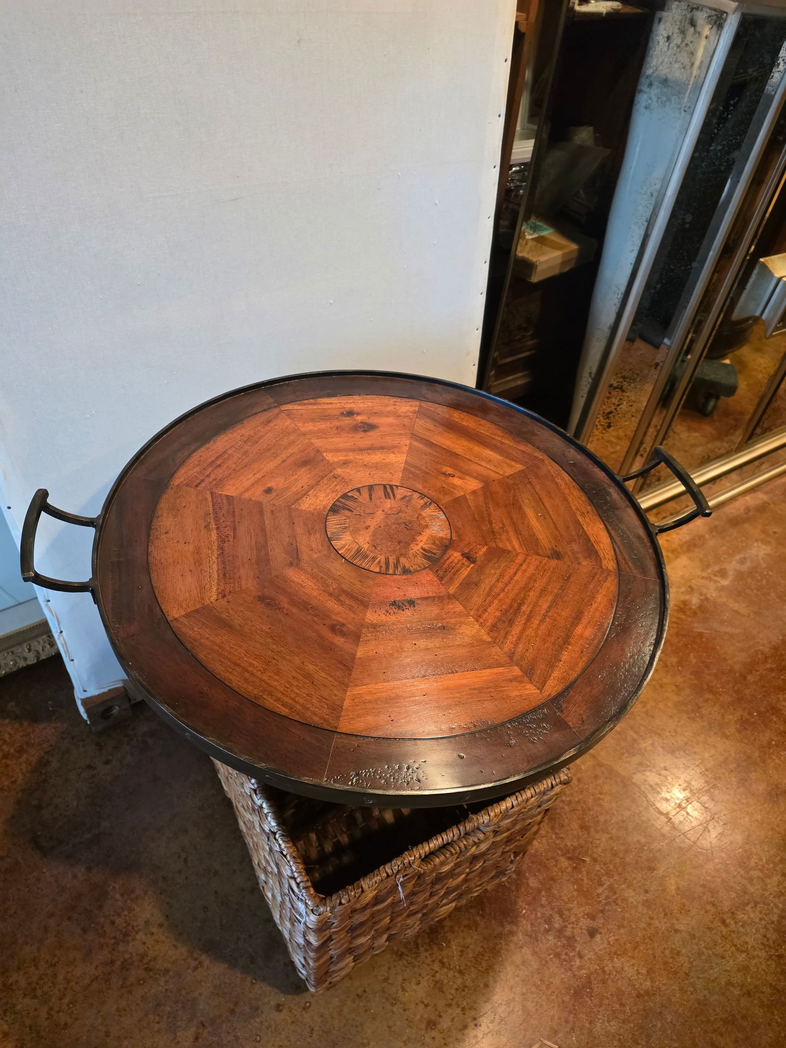 Rustic European Style Serving Tray - 10