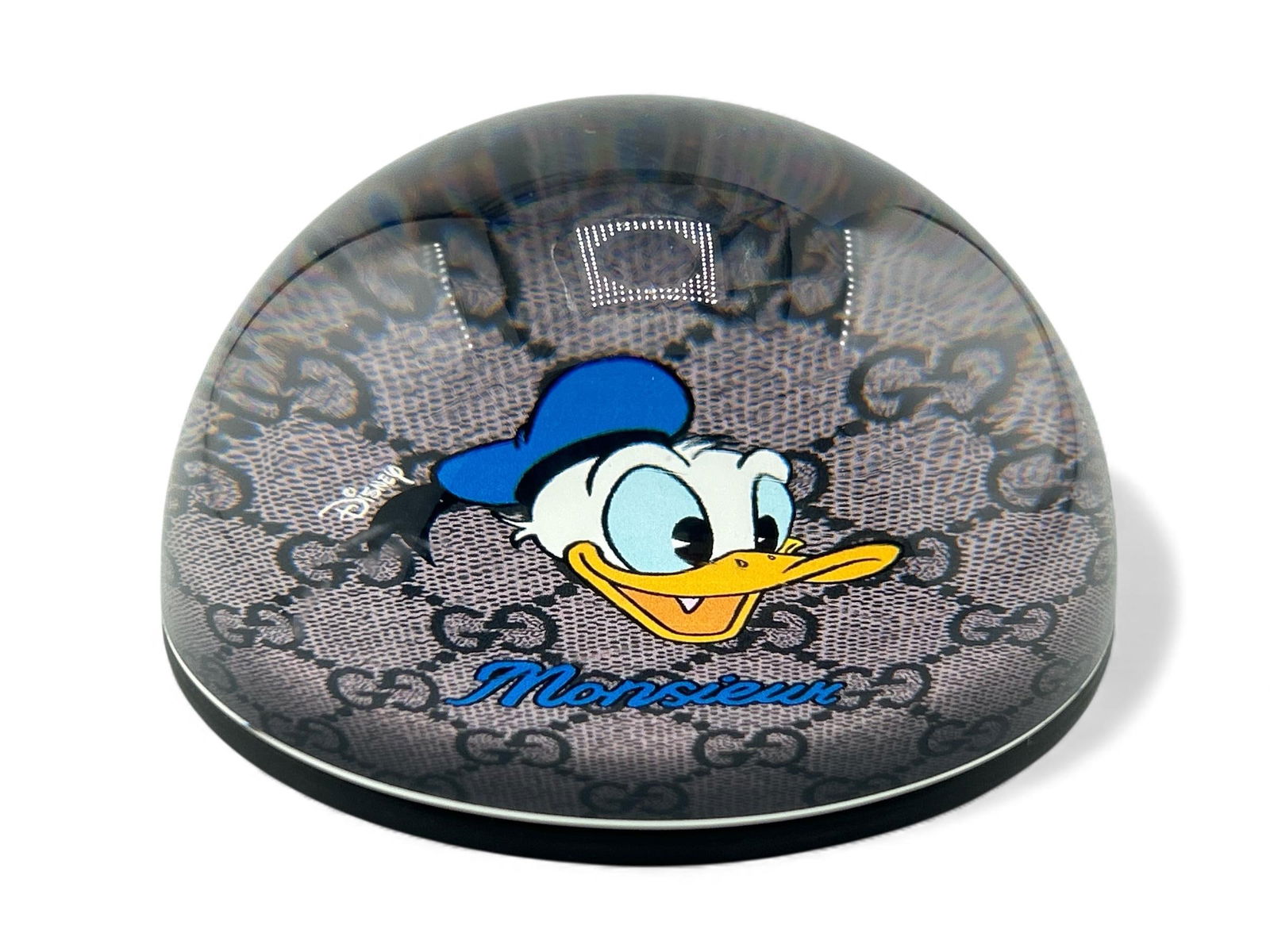Gucci X Disney Donald Duck Monsieur Glass Paperweight - 2