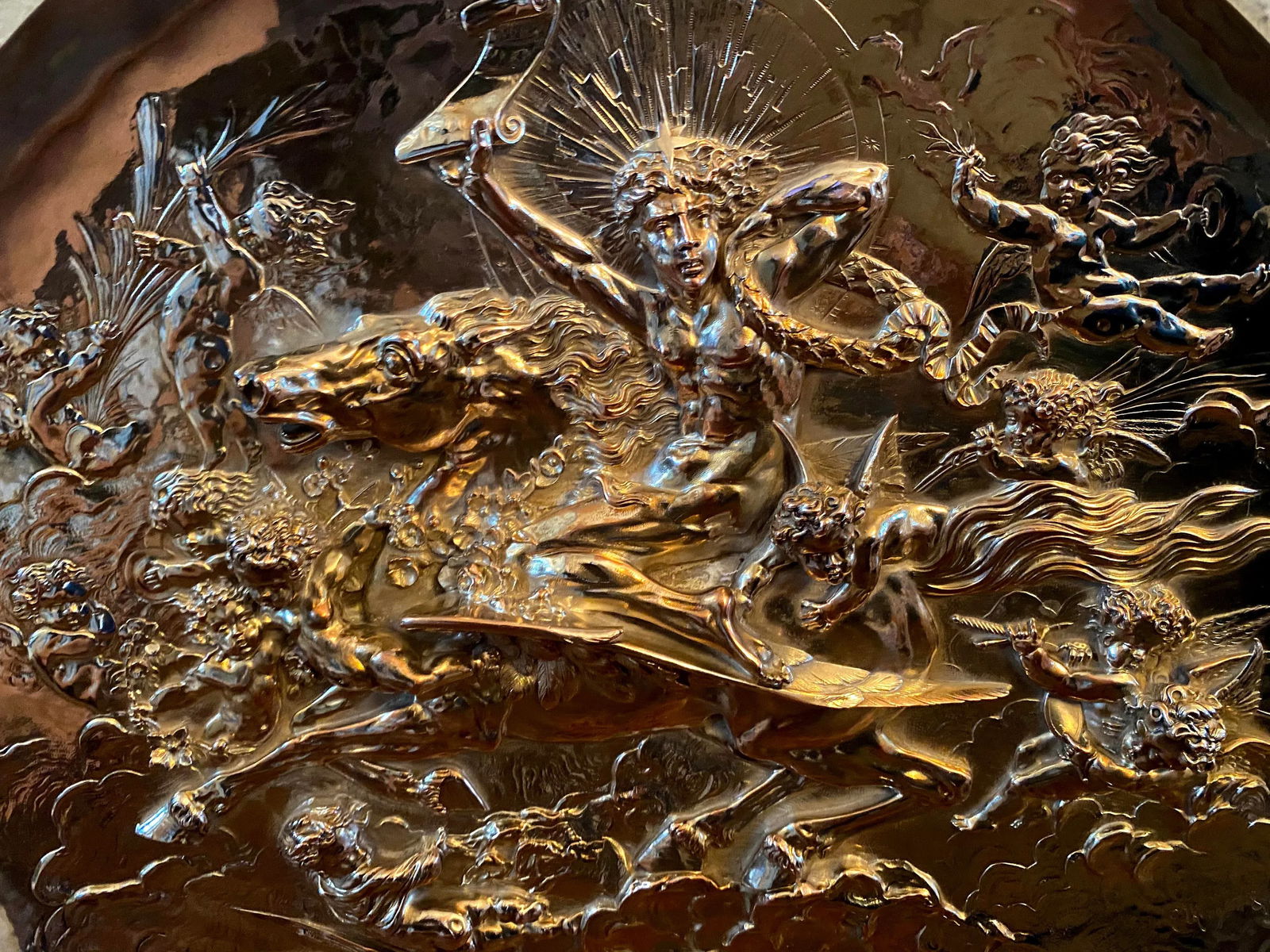 Vintage English Silver Plate Repoussé Charger by Elkington and Co. - 5