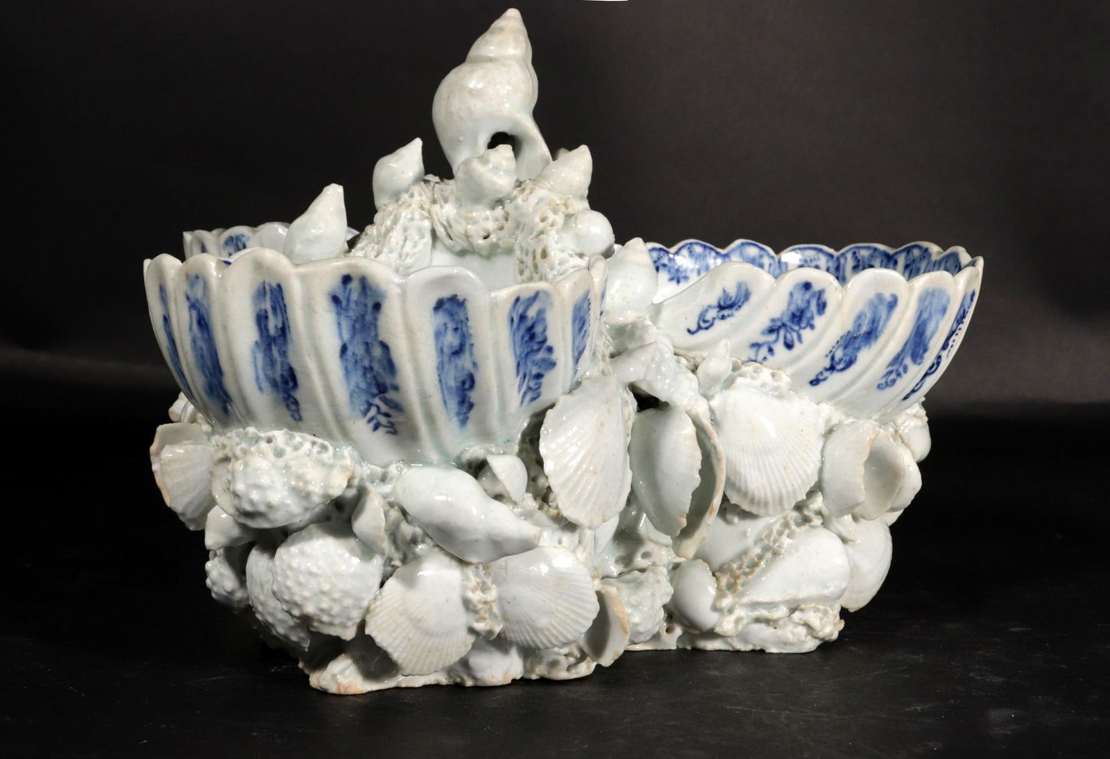 Bow Porcelain Underglaze Blue & White Shell Sweetmeat Stand - 13